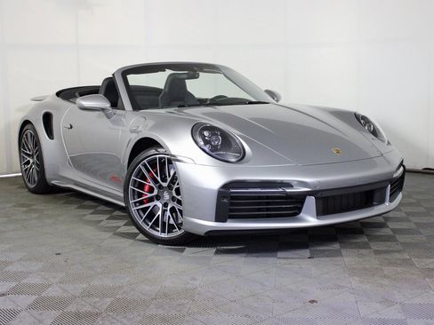 Used 2021 Porsche 911 Turbo image 9
