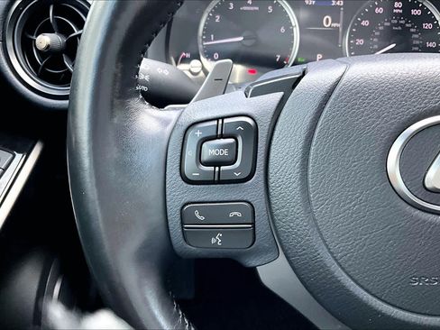 Used 2024 Lexus IS 350 F Sport RWD image 22