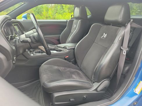 Used 2020 Dodge Challenger R/T Scat Pack RWD image 14