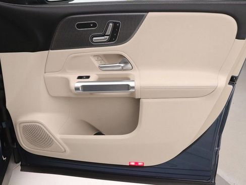 Certified 2023 Mercedes-Benz GLB 250 image 24