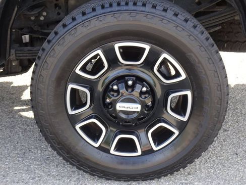 Used 2025 Ford F350 Platinum AWD/4WD image 26
