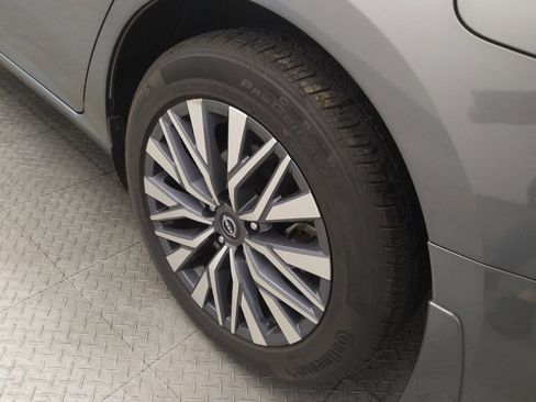 Used 2023 Nissan Altima 2.5 SV w/ SV Premium Package FWD image 31