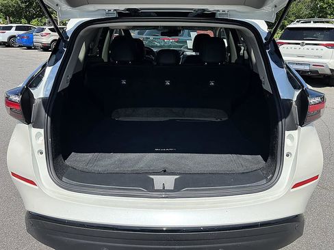 Certified 2024 Nissan Murano SV w/ SV Midnight Edition Package FWD image 15