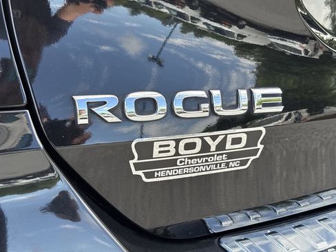 Used 2020 Nissan Rogue SL AWD/4WD image 30