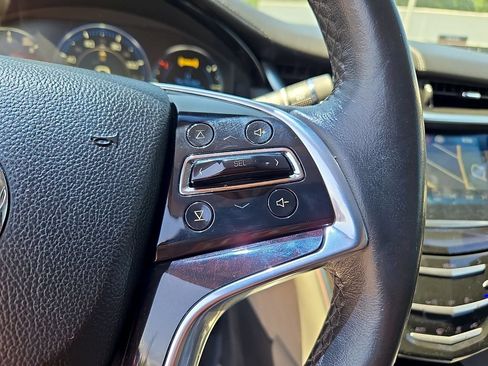 Used 2013 Cadillac XTS Premium AWD/4WD image 23