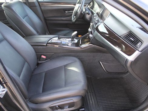 Used 2016 BMW 535d xDrive image 8