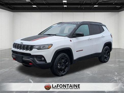 Certified 2023 Jeep Compass Trailhawk image 1
