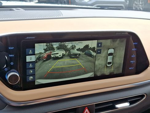 Used 2021 Hyundai Sonata Limited FWD image 18