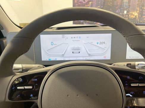 New 2024 Hyundai Ioniq 5 Limited image 28