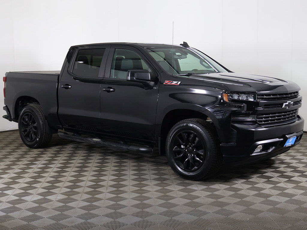 Used 2019 Chevrolet Silverado 1500 RST AWD/4WD image 2