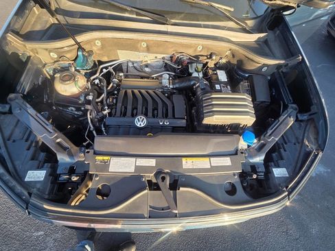 Used 2021 Volkswagen Atlas SE image 7