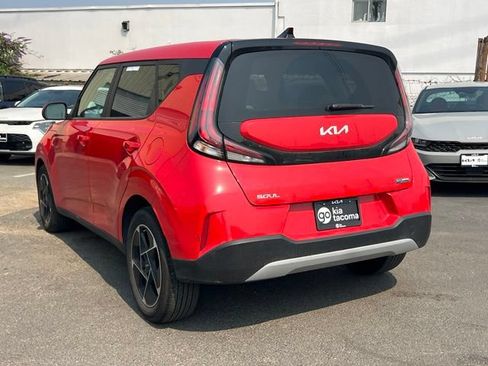 Certified 2023 Kia Soul EX FWD image 9