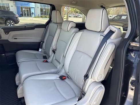 New 2026 Honda Odyssey Touring image 24