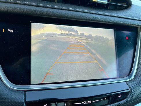 Used 2017 Cadillac XT5 FWD image 23