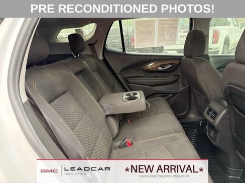 Used 2020 GMC Terrain SLE w/ Driver Convenience Package AWD/4WD image 13