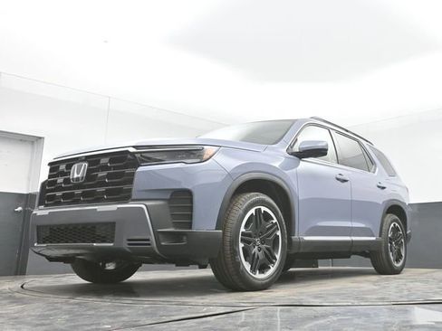 New 2026 Honda Pilot Touring image 45