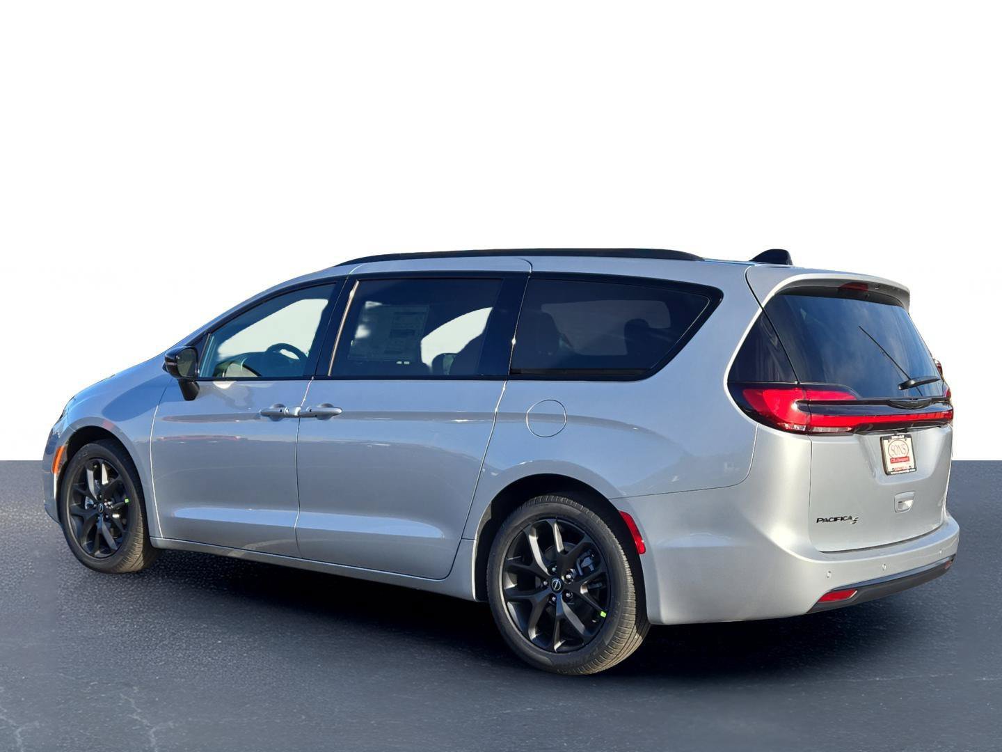 New 2026 Chrysler Pacifica Select w/ S Appearance Package FWD image 11