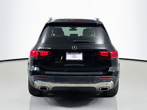 Used 2020 Mercedes-Benz GLB 250 image 6