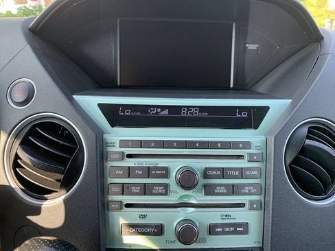 Used 2011 Honda Pilot Touring image 21