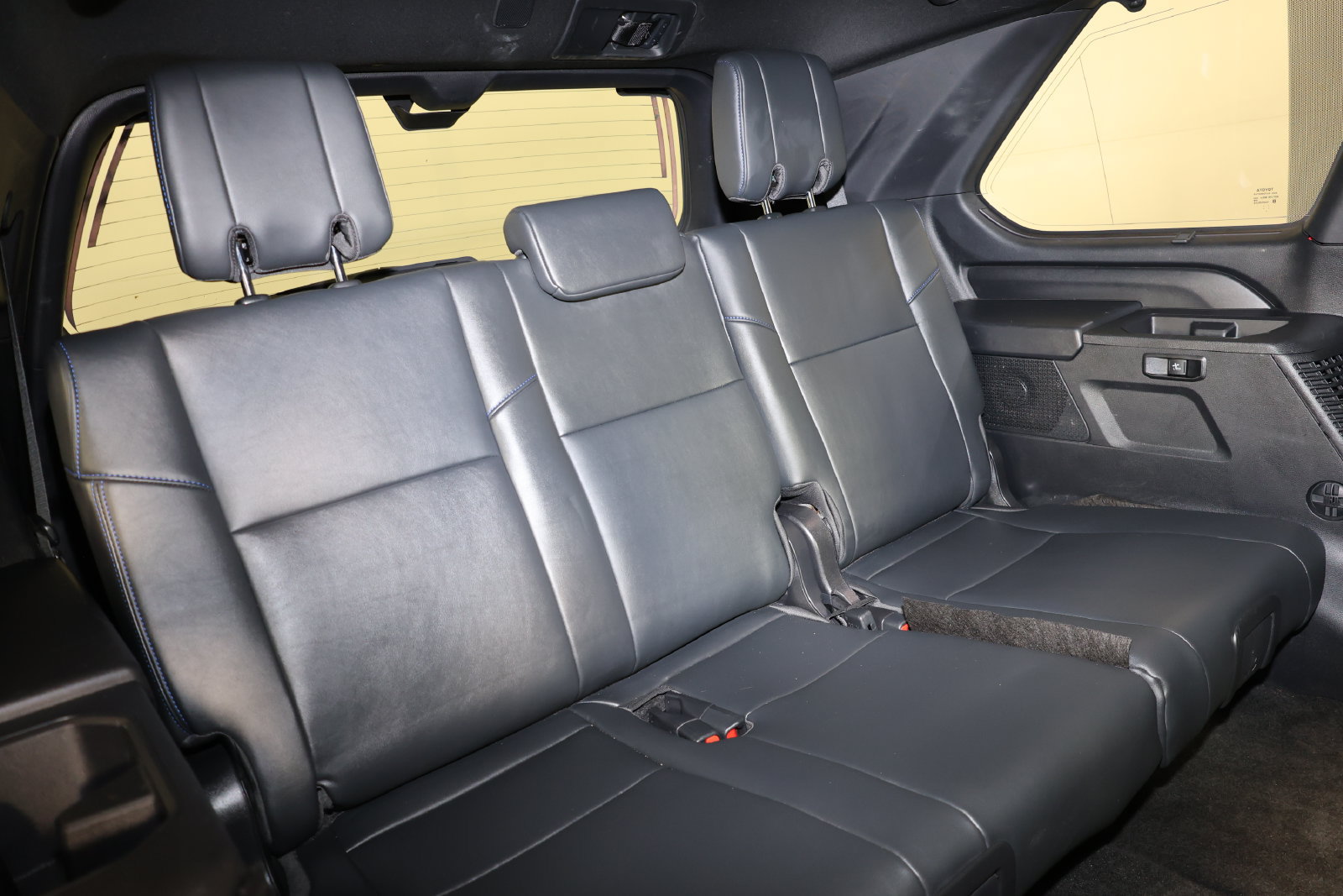 Used 2023 Toyota Sequoia Platinum AWD/4WD image 42