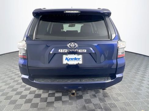 Used 2020 Toyota 4Runner SR5 Premium w/ Moonroof Package AWD/4WD image 5