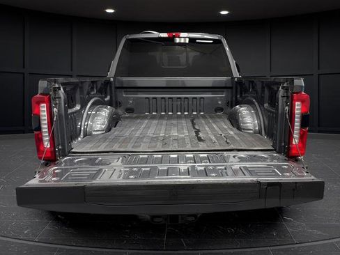 Used 2024 Ford F250 Lariat w/ Sport Appearance Package image 27