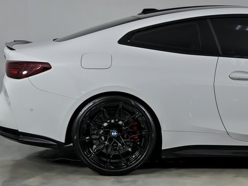 Used 2026 BMW M4 xDrive Competition w/ Executive Package image 12