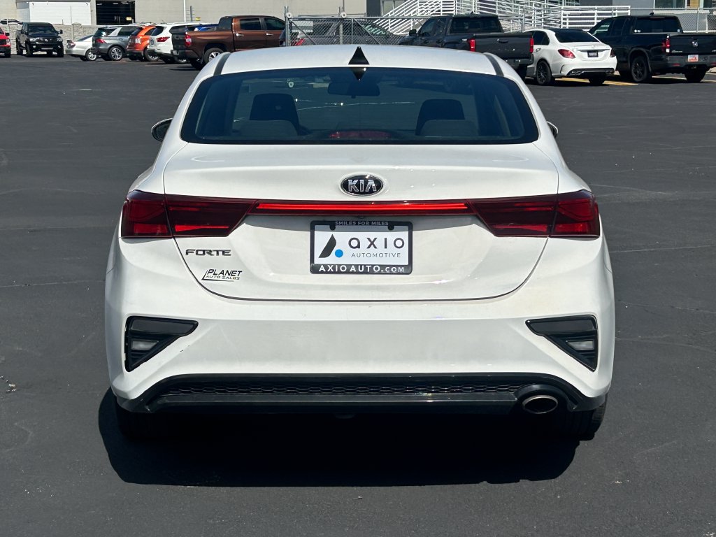 Used 2019 Kia Forte LXS FWD image 4