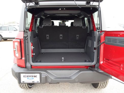 New 2026 Ford Bronco Outer Banks image 21