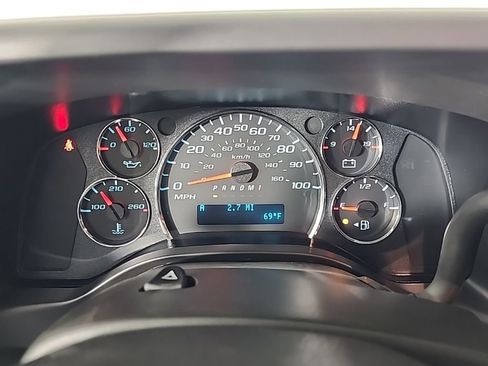 New 2025 Chevrolet Express 3500 w/ Driver Convenience Package RWD image 21