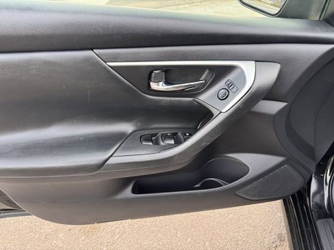 Used 2016 Nissan Altima 2.5 S w/ Power Driver Seat Package image 14