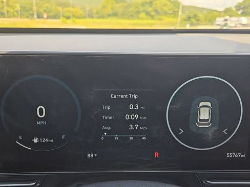 Used 2024 Hyundai Kona Limited FWD image 5