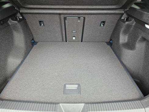 Used 2025 Volkswagen ID.4 Pro S RWD image 26