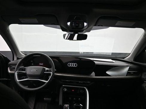 New 2025 Audi Q5 Premium image 10