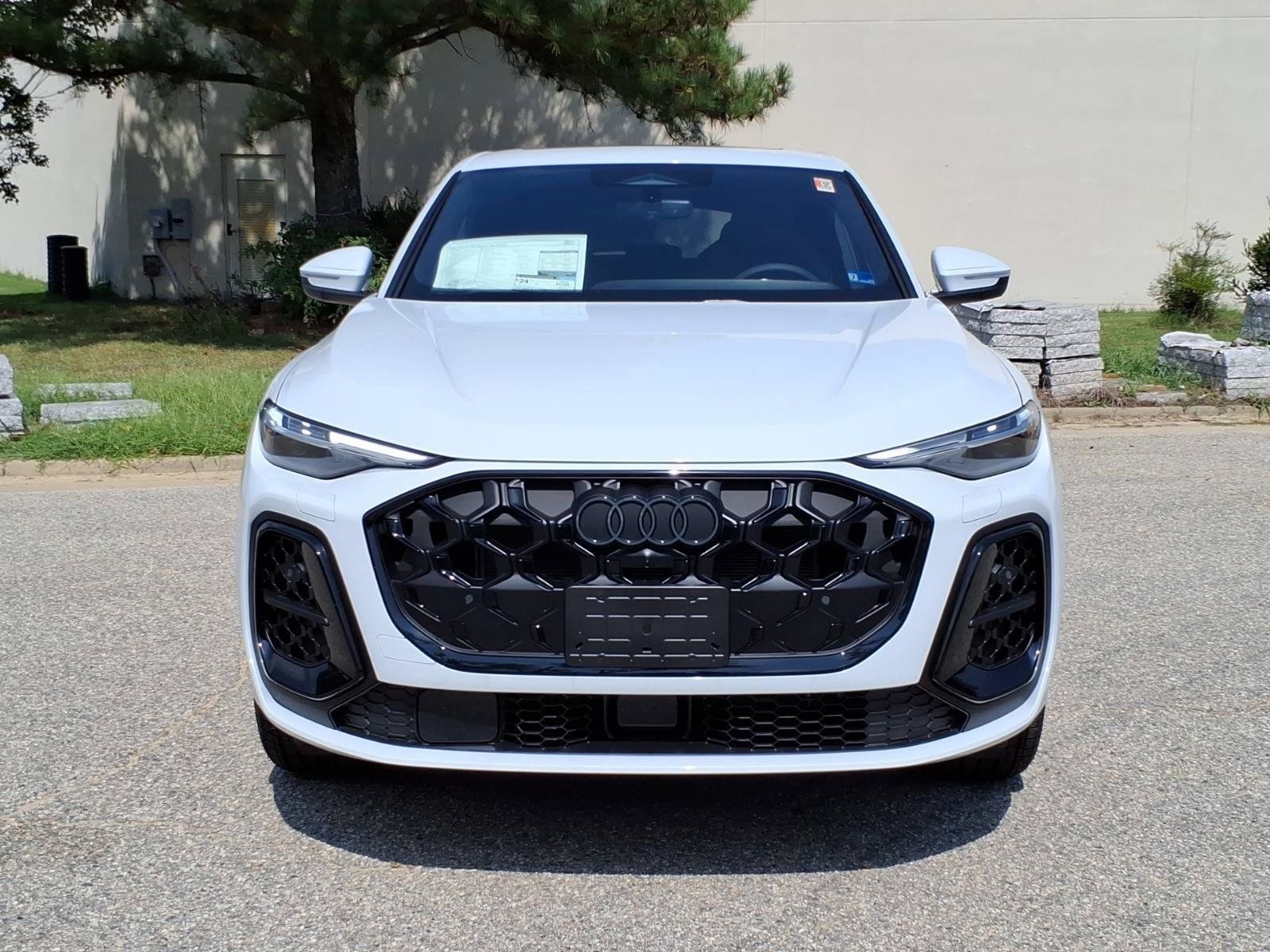 New 2026 Audi Q5 Premium Plus AWD/4WD image 2