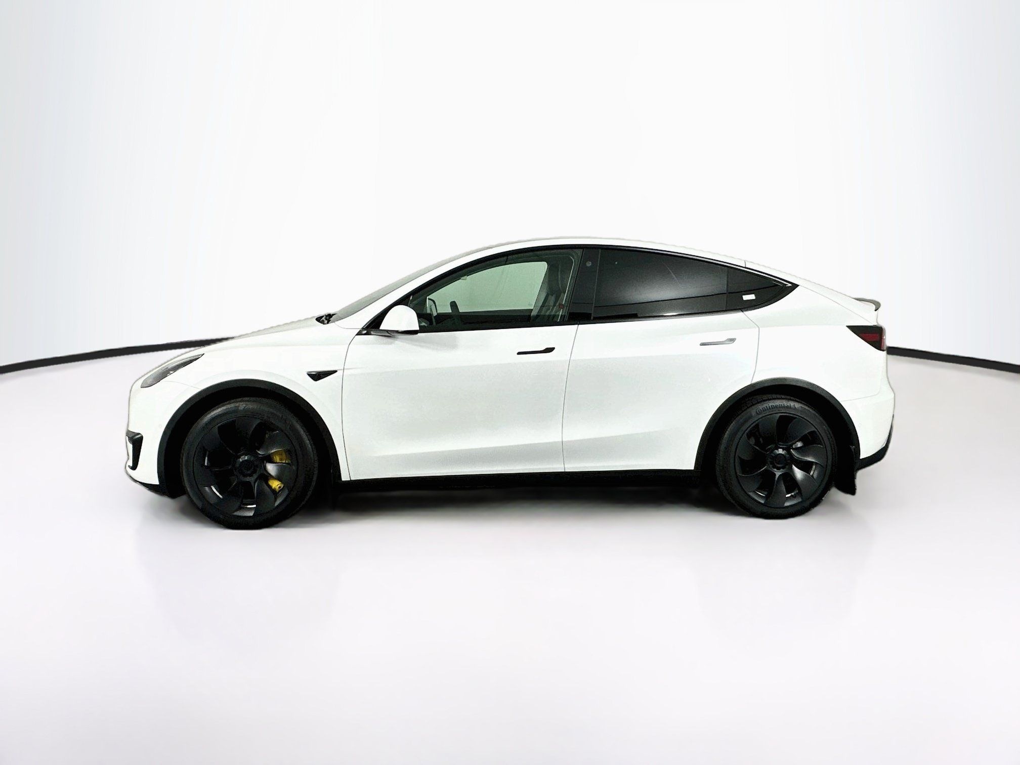 Used 2021 Tesla Model Y Long Range AWD/4WD image 4