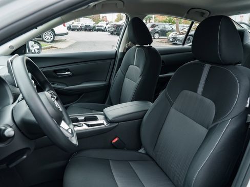 New 2025 Nissan Sentra SV w/ Trunk Package image 19