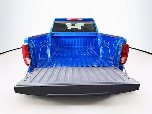 Used 2023 GMC Sierra 1500 Elevation image 27