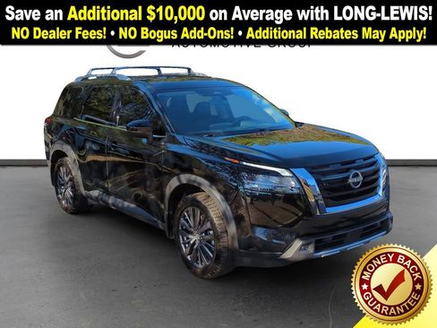 Used 2024 Nissan Pathfinder SL w/ SL Premium Package image 10