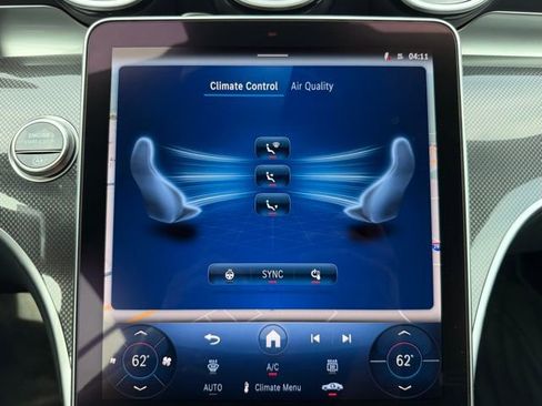 Used 2025 Mercedes-Benz CLE 300 4MATIC Cabriolet image 23