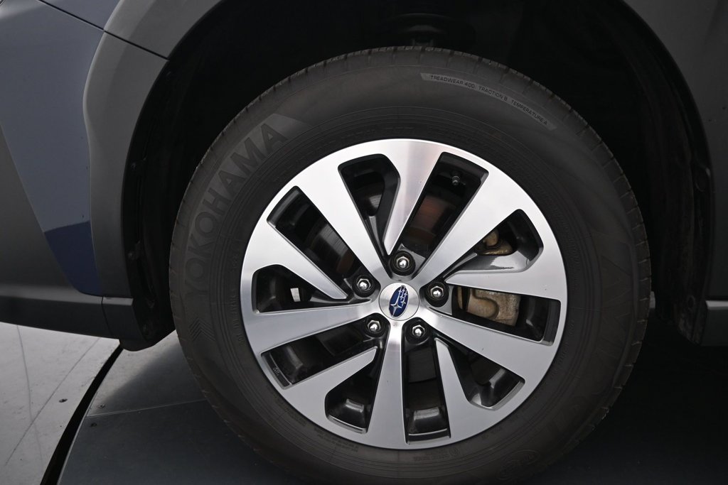 Used 2024 Subaru Outback Premium AWD/4WD image 14