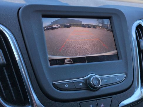 Certified 2024 Chevrolet Equinox LT w/ LPO, Floor Liner Package image 15