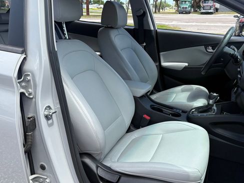 Used 2023 Hyundai Kona Limited w/ Cargo Package image 16