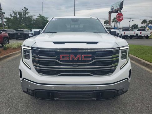 Used 2024 GMC Sierra 1500 SLT w/ SLT Premium Plus Package AWD/4WD image 9
