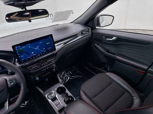 Used 2023 Ford Escape ST-Line w/ Tech Pack #1 image 24
