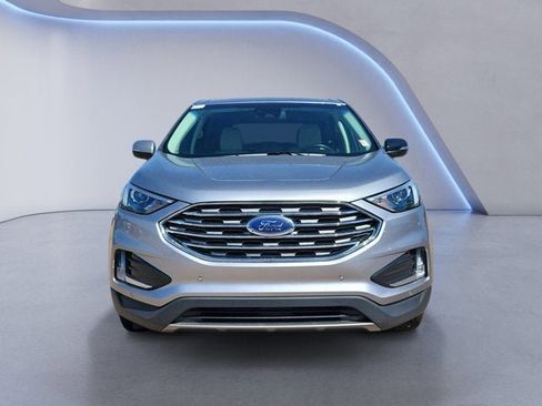 Used 2022 Ford Edge Titanium image 8