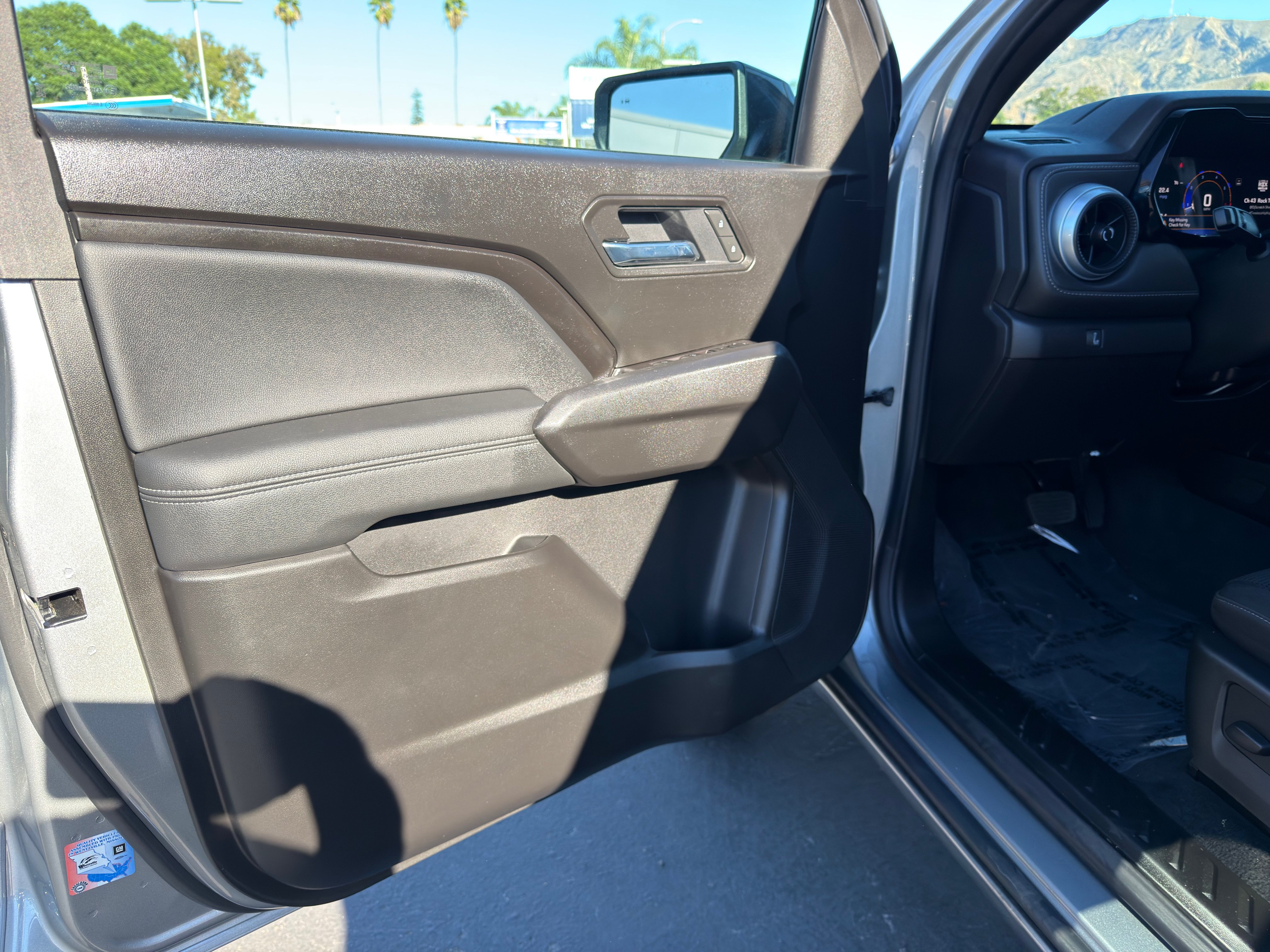 Used 2026 Chevrolet Colorado LT RWD image 28