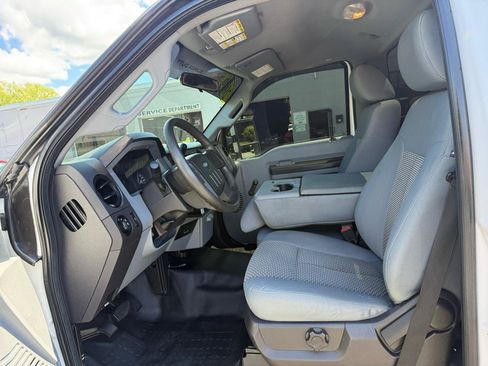 Used 2016 Ford F250 XL w/ FX4 Off-Road Package AWD/4WD image 24