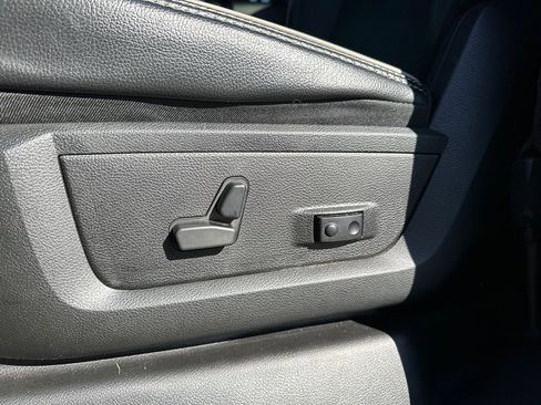 Used 2024 RAM 2500 Laramie w/ Night Edition image 21