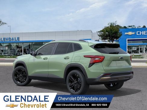 New 2026 Chevrolet Trax ACTIV w/ Driver Confidence Package FWD image 3